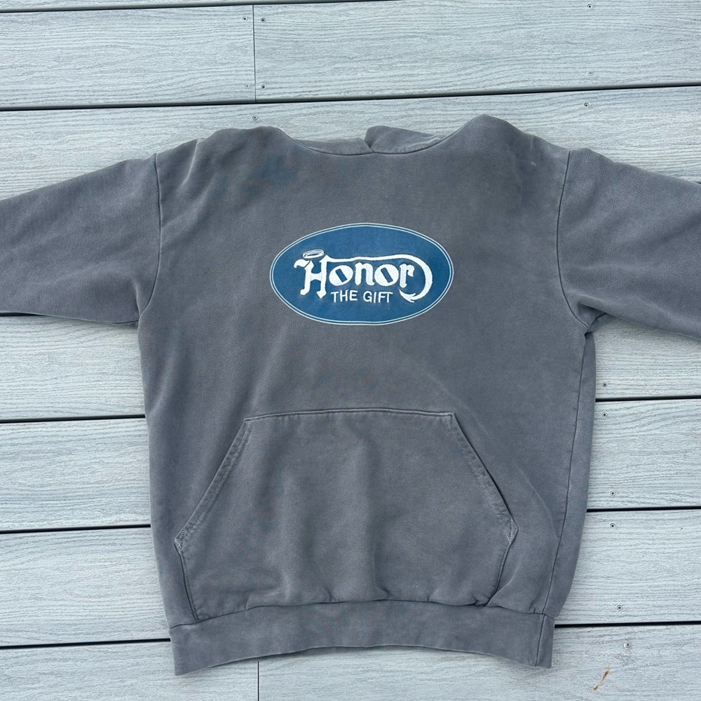 Honor the Gift short sleeve hoodie